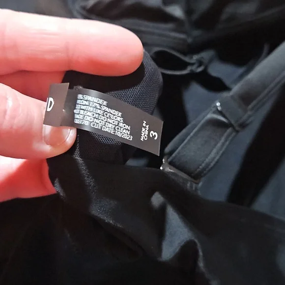 TORRID BLACK SIZE 3 ONE PIECE SWIMMING SUIT WITH PADDING - Picture 5 of 5